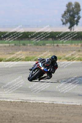 media/May-25-2025-Lets Ride (Sun) [[0ff033e448]]/C Group/1140am (Grapevine)/